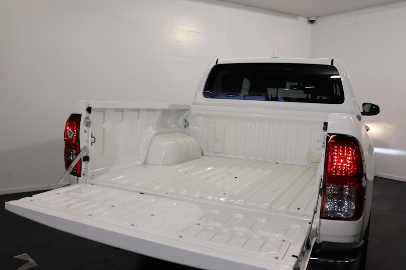 Vehicle image TOYOTA HI-LUX