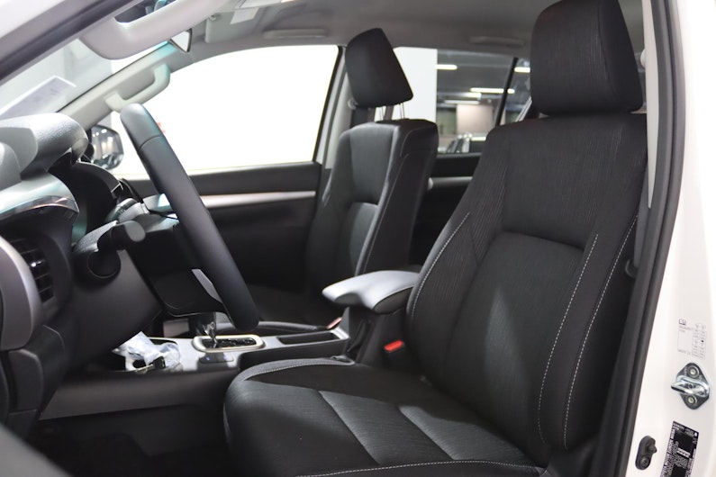 Vehicle image TOYOTA HI-LUX