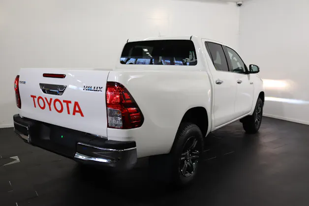 Toyota Hilux Double Cab.-Pick-up 2.4 D-4D 150 Style