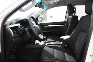 Toyota Hilux Double Cab.-Pick-up 2.4 D-4D 150 Style