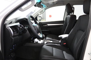 Vehicle image TOYOTA Hilux Double Cab.-Pick-up 2.4 D-4D 150 Style