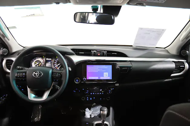 Toyota Hilux Double Cab.-Pick-up 2.4 D-4D 150 Style