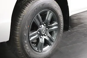 Toyota Hilux Double Cab.-Pick-up 2.4 D-4D 150 Style