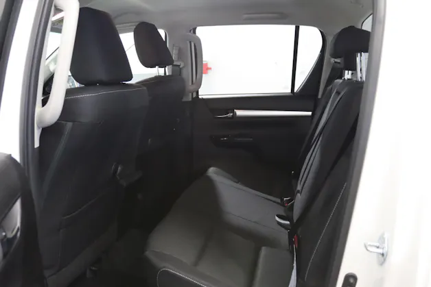 Toyota Hilux Double Cab.-Pick-up 2.4 D-4D 150 Style