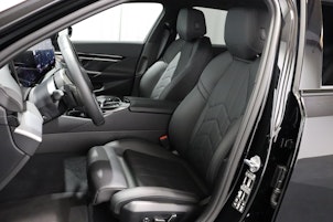 Vehicle image BMW 520d xDrive Touring