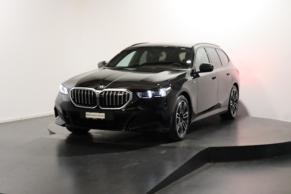 BMW 520d xDrive Touring 0