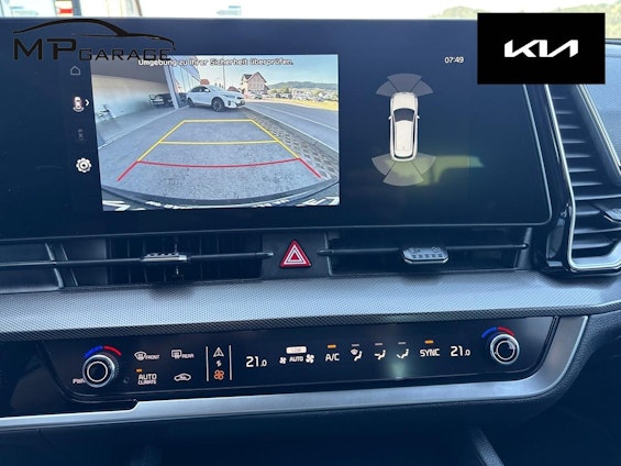 Vehicle image 10 Vehicle image 10