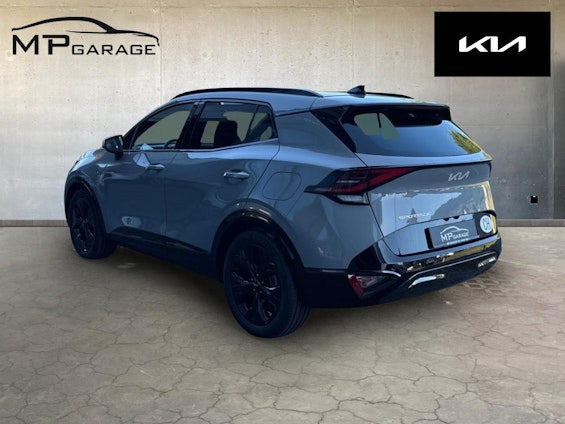 Vehicle image 6 Vehicle image 6