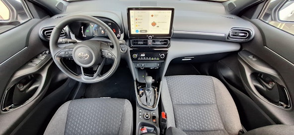 Vehicle image 10