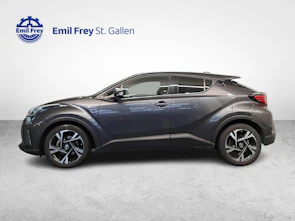 Fahrzeugbild TOYOTA C-HR 2.0 VVTi HSD Trend