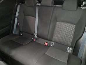 Fahrzeugbild TOYOTA C-HR 2.0 VVTi HSD Trend