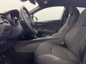 https://vehicle.imgix.net/3911779/7e00ee18-c134-44d7-8405-07e864fa05a3.JPEG