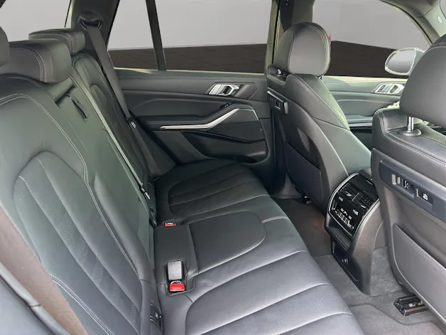BMW X5 xDrive M50i