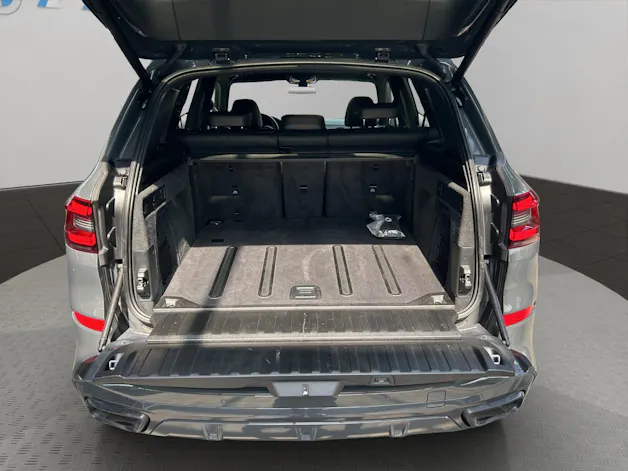BMW X5 xDrive M50i