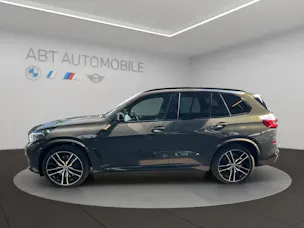 BMW X5 xDrive M50i