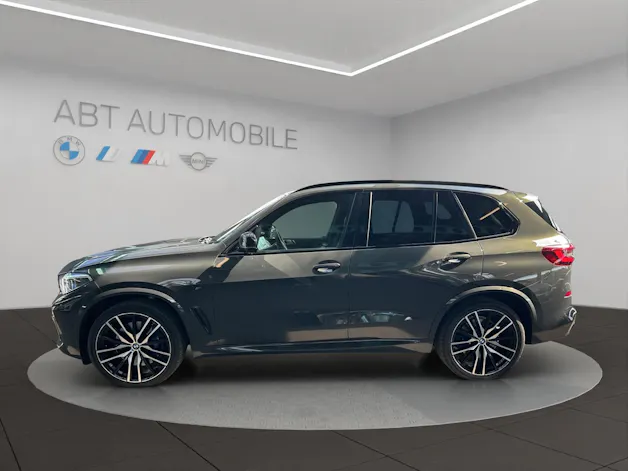 BMW X5 xDrive M50i
