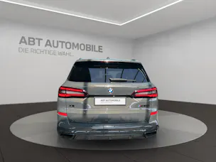 BMW X5 xDrive M50i