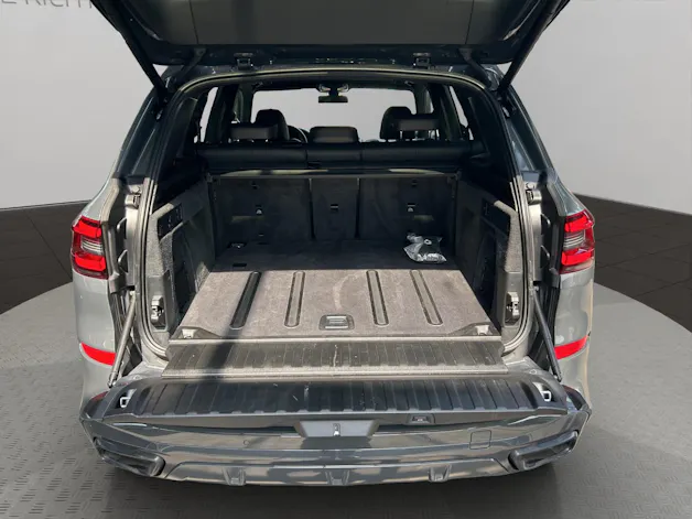 BMW X5 xDrive M50i