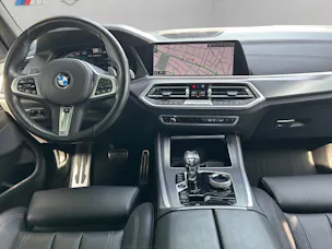 BMW X5 xDrive M50i