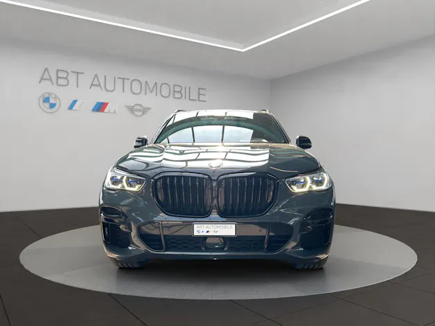 BMW X5 xDrive M50i