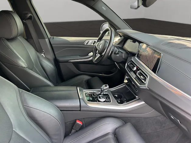 BMW X5 xDrive M50i