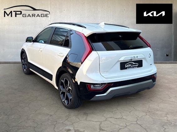 Vehicle image 7 Vehicle image 7