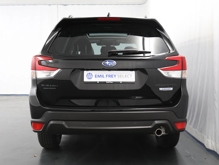 immagine del veicolo SUBARU FORESTER