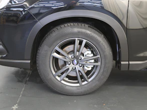 https://vehicle.imgix.net/3911853/dccc4ca9-439a-49c8-b127-265b950b157d.JPG