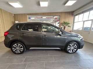 Vehicle image SUZUKI SX4 0