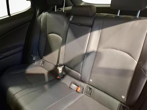 Fahrzeugbild LEXUS UX 300e Excellence