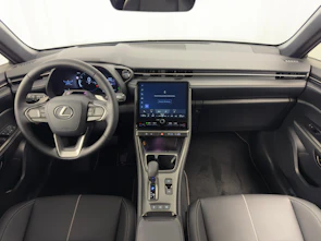 Fahrzeugbild LEXUS LBX 1.5 Hybrid Relax AWD