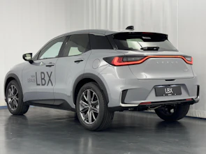 Fahrzeugbild LEXUS LBX 1.5 Hybrid Relax AWD