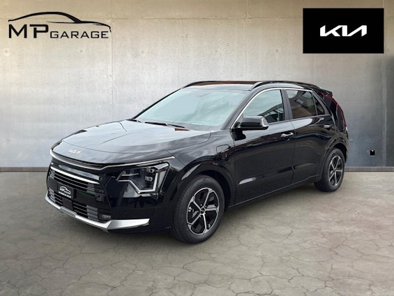 First vehicle image First vehicle image