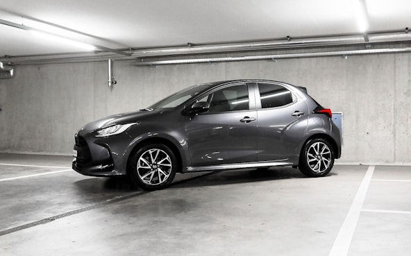 Vehicle image 1