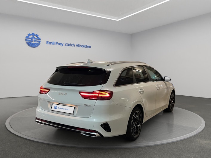 Vehicle image KIA CEED