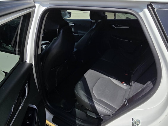 Vehicle image 7 Vehicle image 7