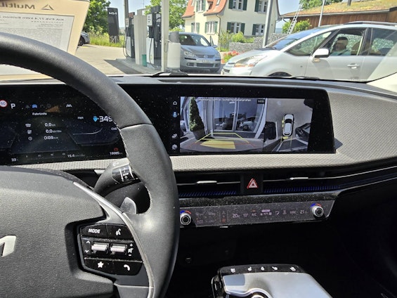 Vehicle image 11 Vehicle image 11