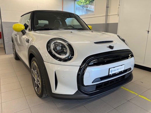 MINI Mini F56 Cooper SE 0