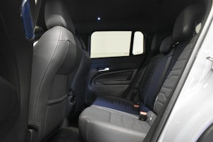 Vehicle image JEEP Avenger 1.2 MHEV Overland 4xe