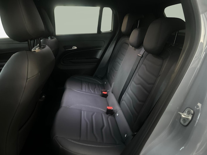 immagine del veicolo JEEP AVENGER