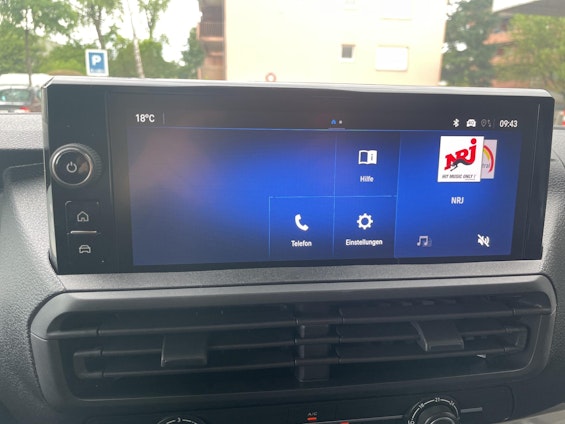 Vehicle image 7 Vehicle image 7