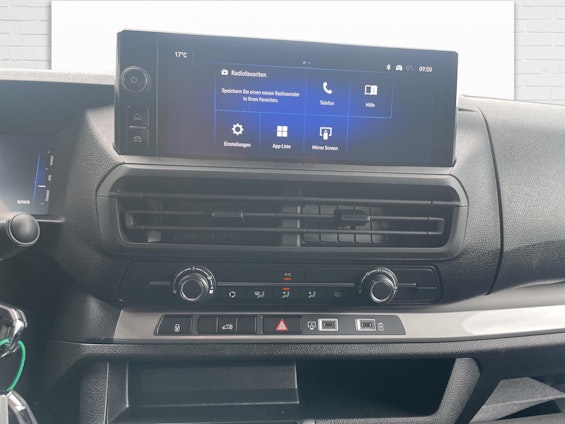 Vehicle image 7 Vehicle image 7