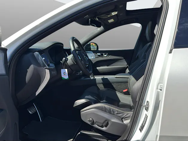 Volvo XC60 2.0 T8 TE R-Design eAWD