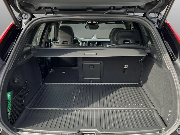 Volvo XC60 2.0 T8 TE XCENTRIC Black Edition eAWD