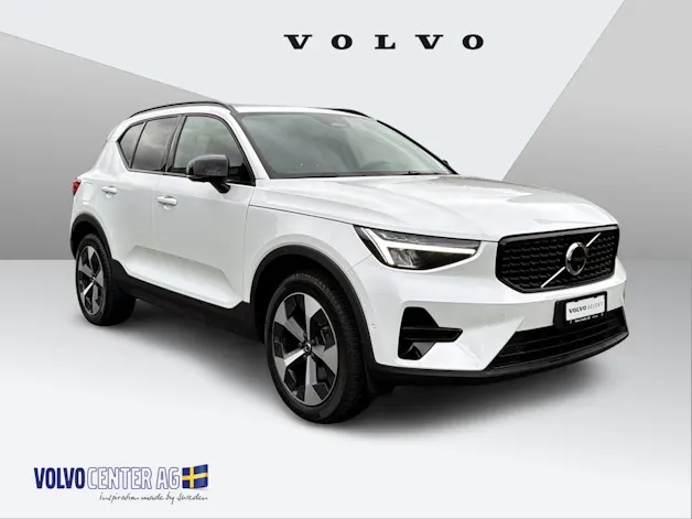 Volvo XC40 2.0 B4 MH Plus Dark