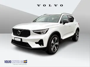 Volvo XC40 2.0 B4 MH Plus Dark