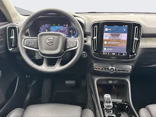 Volvo XC40 2.0 B4 MH Plus Dark