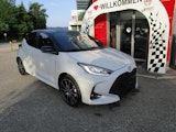 First vehicle image