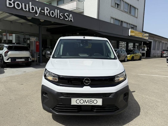 Vehicle image 8 Vehicle image 8