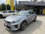First vehicle image